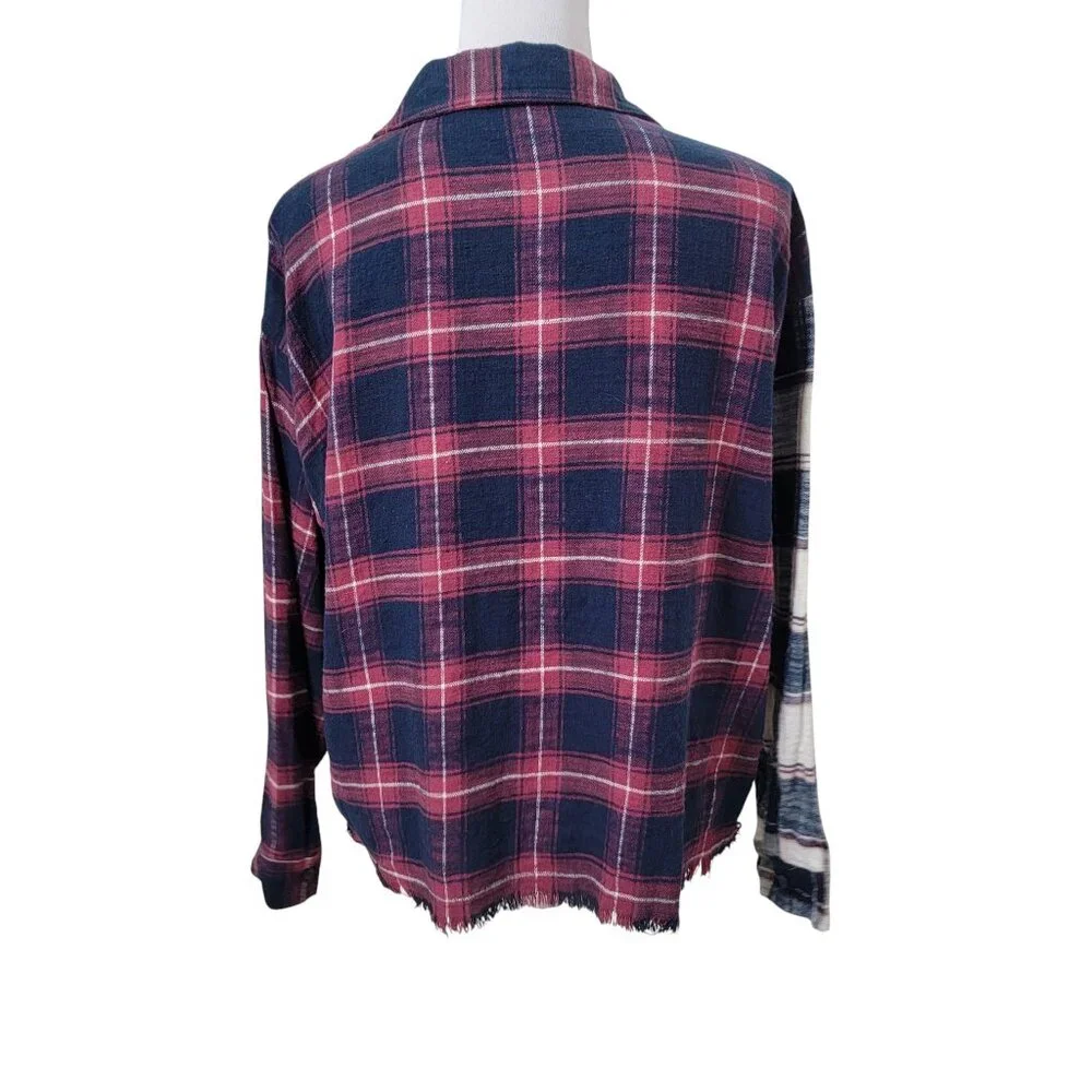 Maurices Size M Two Tone Button Down Plaid Flannel Shirt with Frayed Hem